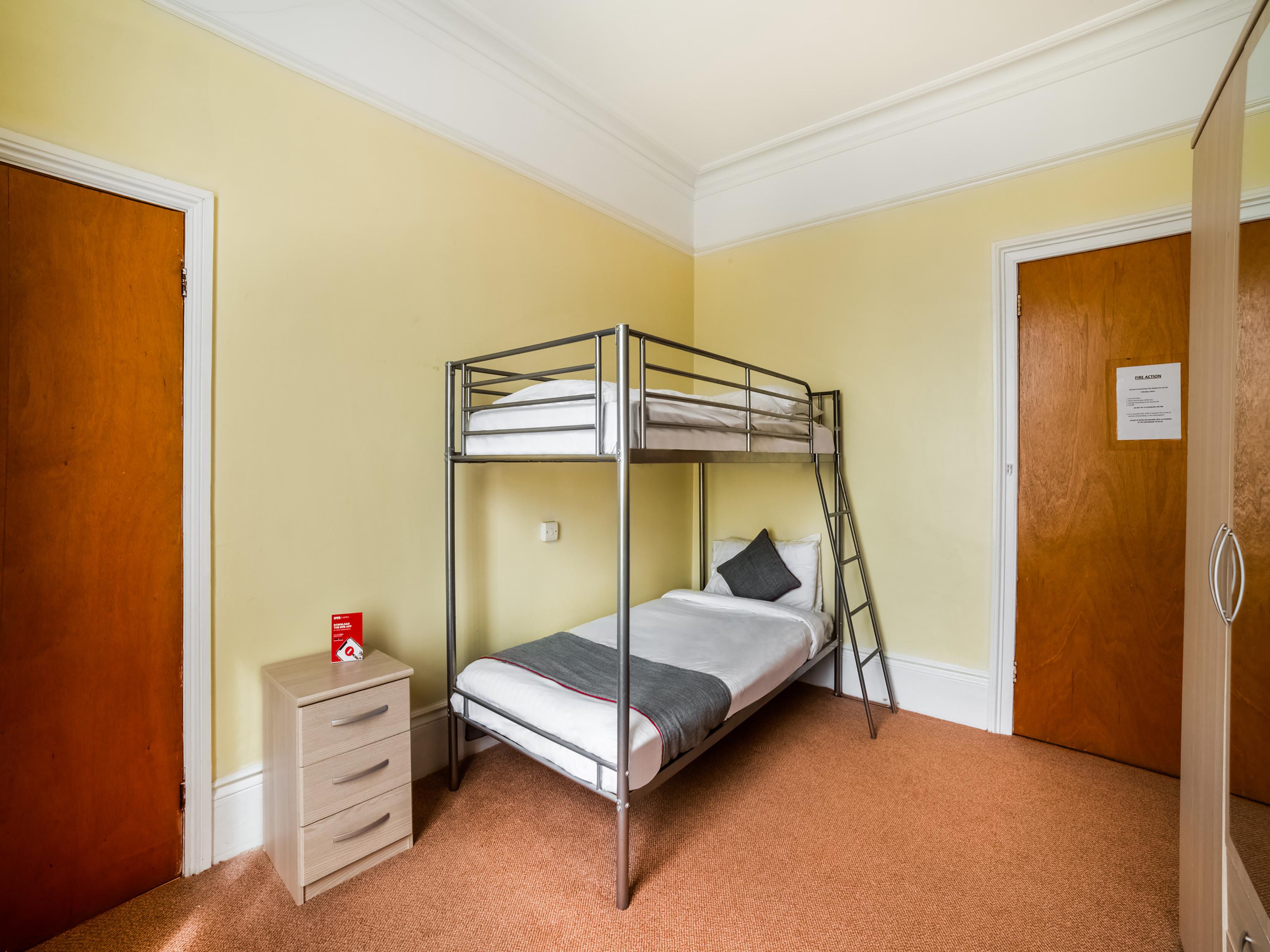 Oyo Eagle House Hotel, St Leonards Hastings Buitenkant foto