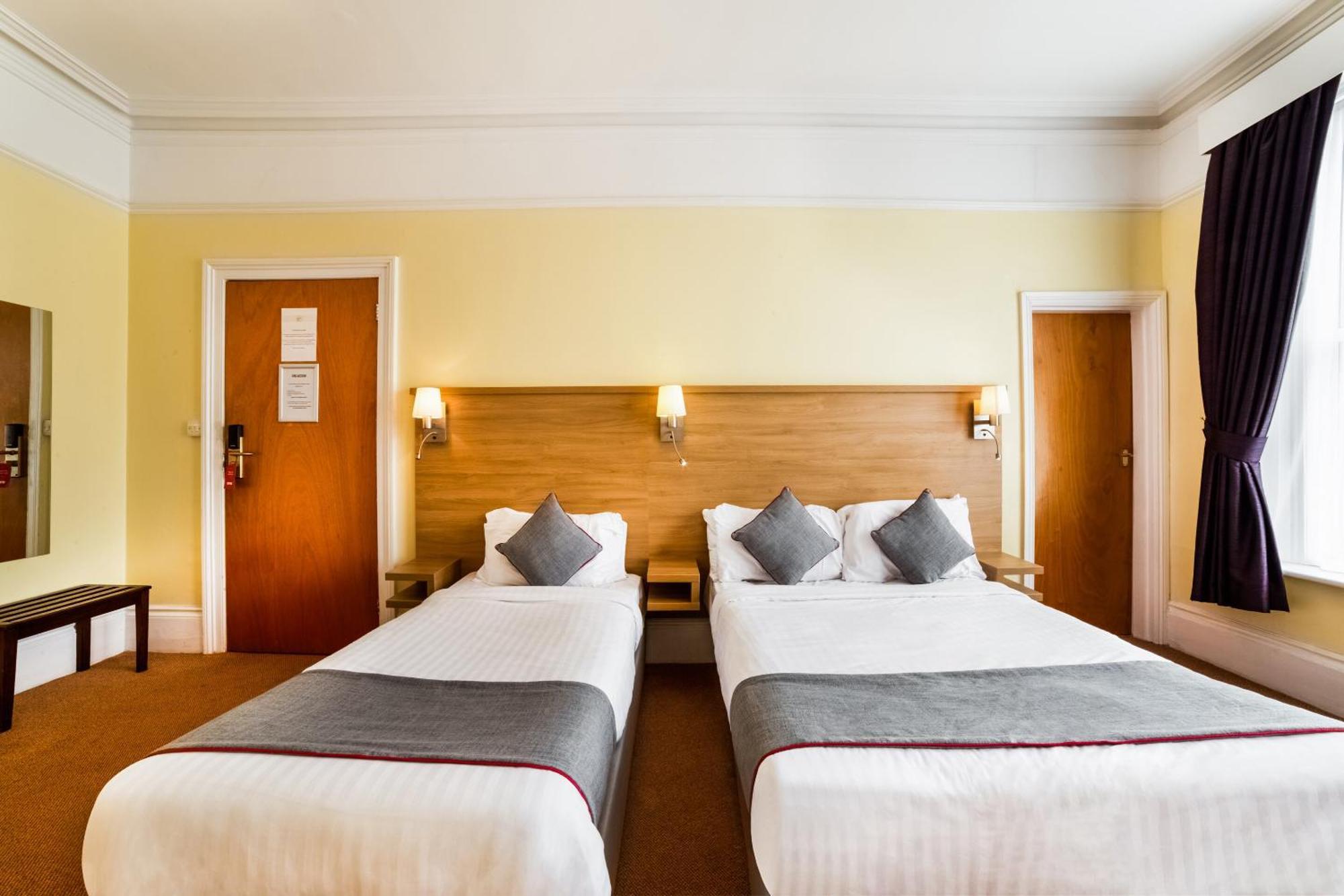 Oyo Eagle House Hotel, St Leonards Hastings Buitenkant foto