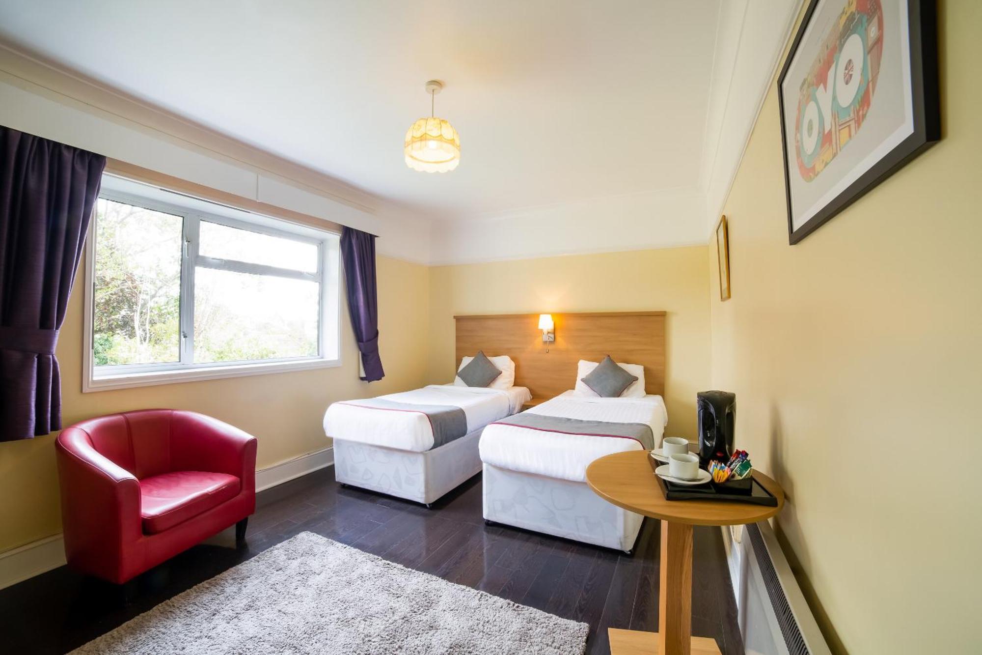 Oyo Eagle House Hotel, St Leonards Hastings Buitenkant foto