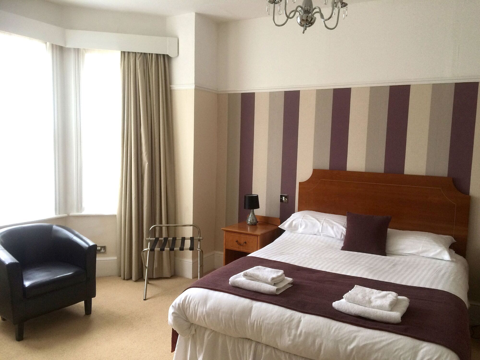 Oyo Eagle House Hotel, St Leonards Hastings Buitenkant foto