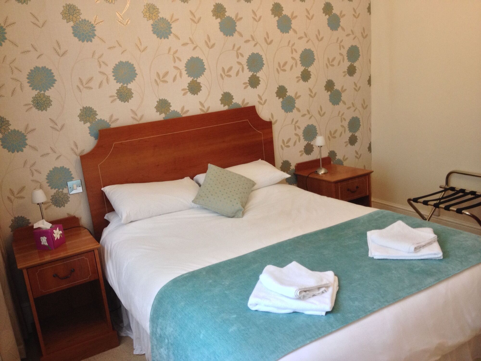 Oyo Eagle House Hotel, St Leonards Hastings Buitenkant foto